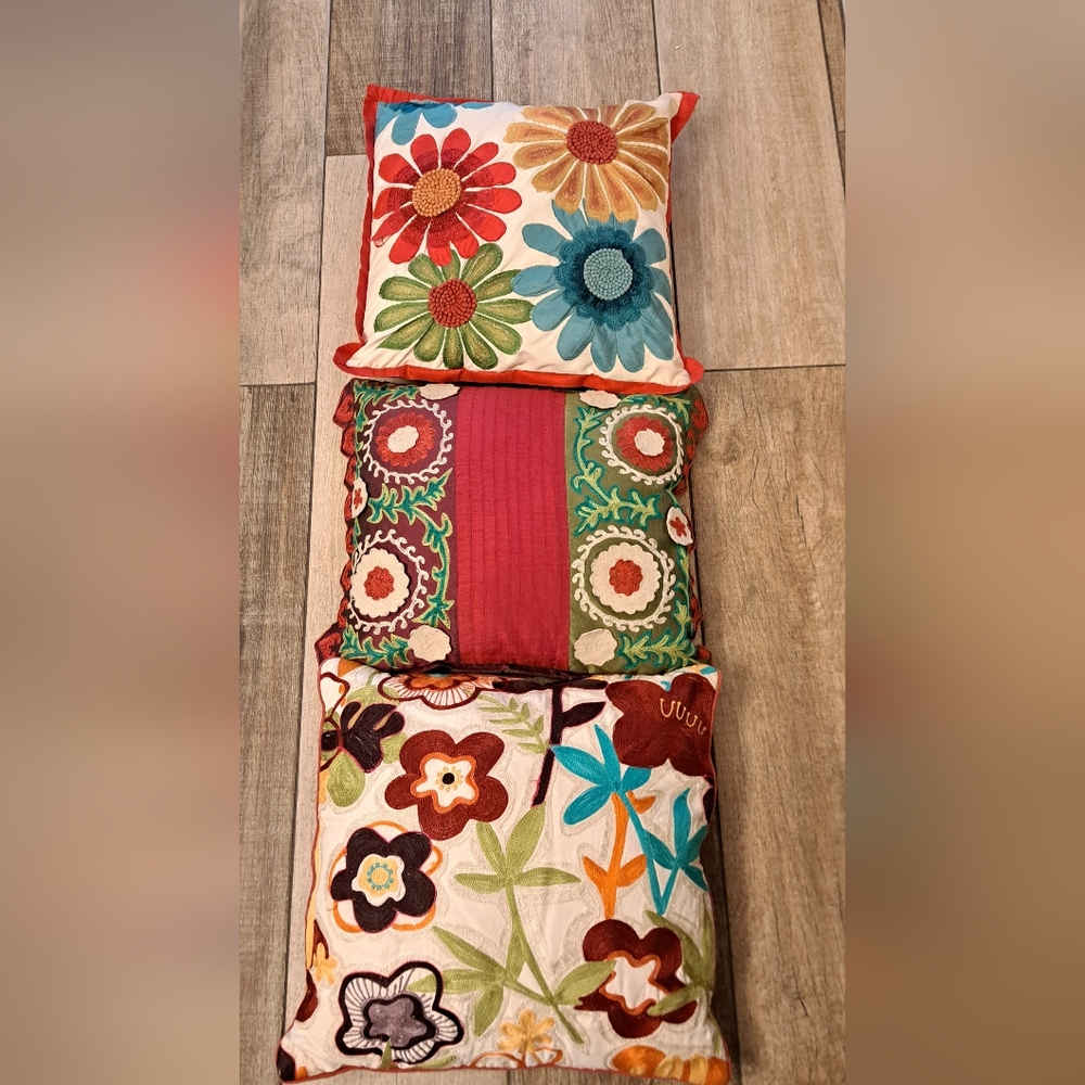 Set of (3) Pier 1 imports Pillow Coverings